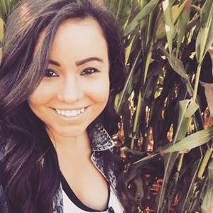 Meet your Posher, Shandra